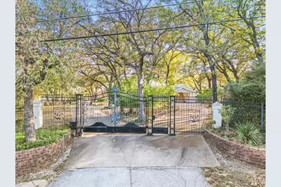 8248 Meadowbrook Drive, Fort Worth, TX 76120 - Photo 5