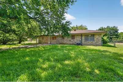 387 Avenue D, Point, TX 75472 - Photo 29