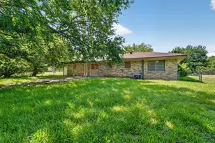 387 Avenue D, Point, TX 75472 - Photo 29