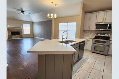 1605 Cardinal Way, Aubrey, TX 76227 - Photo 7