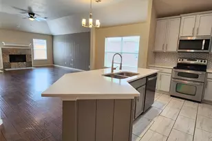 1605 Cardinal Way, Aubrey, TX 76227 - Photo 7