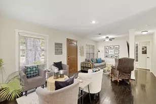 9967 Coppedge Ln, Dallas, TX 75220 - Photo 5
