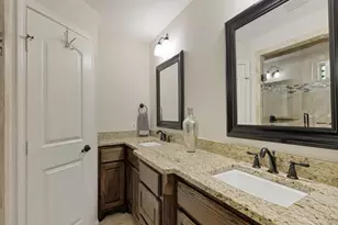 9967 Coppedge Ln, Dallas, TX 75220 - Photo 13