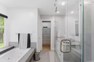 6160 Spring Valley Rd, Dallas, TX 75254 - Photo 27