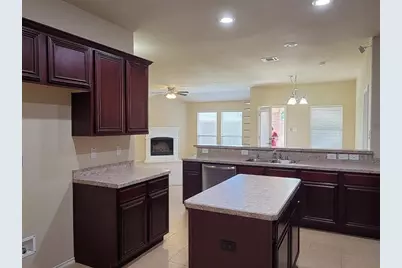 130 Meadow Crest Drive, Princeton, TX 75407 - Photo 7