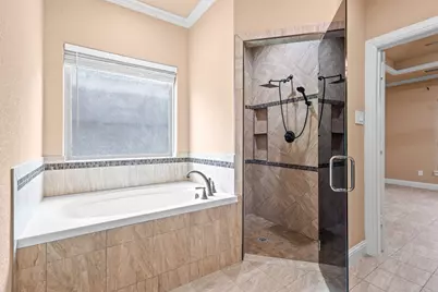 3324 Shawnee Trail, Lake Worth, TX 76135 - Photo 13
