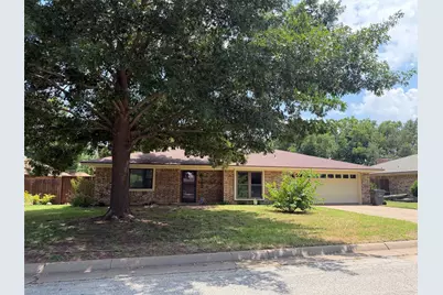 114 Chaparral Drive, Graham, TX 76450 - Photo 1