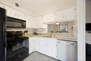 5626 Preston Oaks Rd, Dallas, TX 75254 - Photo 5