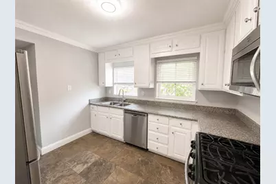 3835 Hawick Lane, Dallas, TX 75220 - Photo 3