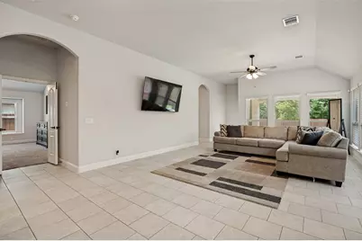126 Martinique Drive, Lancaster, TX 75146 - Photo 9