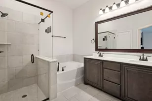 126 Martinique Dr, Lancaster, TX 75146 - Photo 15