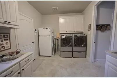 9617 Bowman Drive, Fort Worth, TX 76244 - Photo 37