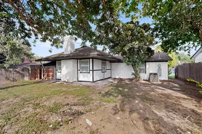 1918 Proctor Drive, Grand Prairie, TX 75051 - Photo 35