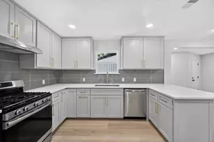 4750 Cockrell Ave, Fort Worth, TX 76133 - Photo 9