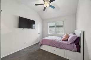 405 Rodger St, Wilmer, TX 75172 - Photo 19