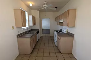 6367 Stonewater Bend Trail, Fort Worth, TX 76179 - Photo 5
