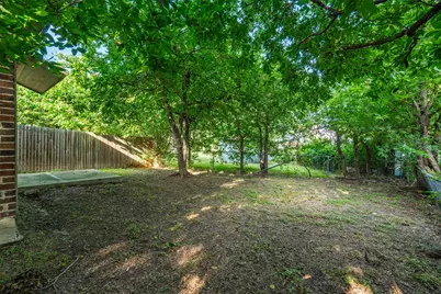 103 Del Rio Avenue, Benbrook, TX 76126 - Photo 31