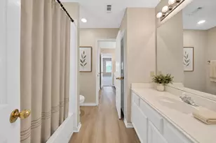 2129 Brentcove Dr, Grapevine, TX 76051 - Photo 35