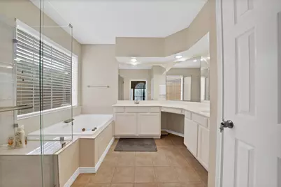 2129 Brentcove Drive, Grapevine, TX 76051 - Photo 23