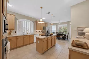 2129 Brentcove Dr, Grapevine, TX 76051 - Photo 13