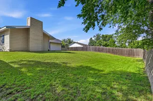 2304 Greenwood Cir, Carrollton, TX 75006 - Photo 21