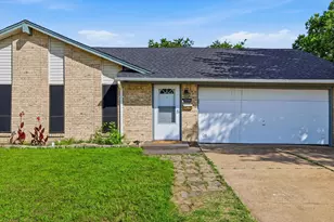 2304 Greenwood Cir, Carrollton, TX 75006 - Photo 19