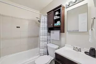 2304 Greenwood Cir, Carrollton, TX 75006 - Photo 17