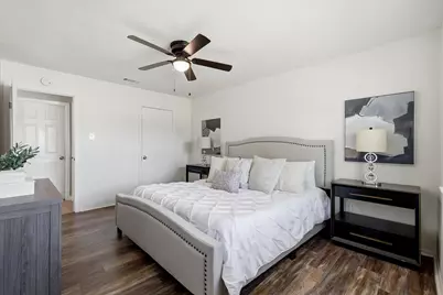 2304 Greenwood Circle, Carrollton, TX 75006 - Photo 15