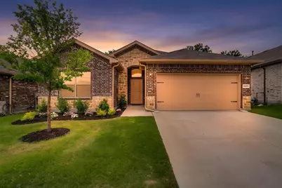 10025 Poinsett Way, Fort Worth, TX 76108 - Photo 1
