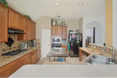 2442 Lost Mesa, Grand Prairie, TX 75052 - Photo 13