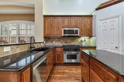 10051 Beachwood Drive, Frisco, TX 75033 - Photo 19