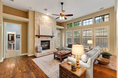 10051 Beachwood Drive, Frisco, TX 75033 - Photo 11
