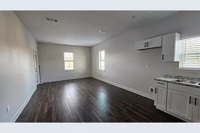 706 N Main Street, Ector, TX 75439 - Photo 5