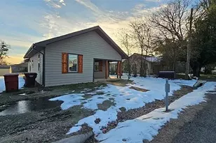 706 N Main St, Ector, TX 75439 - Photo 1