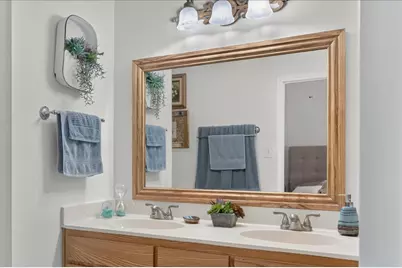 2401 Slaton Drive, Grand Prairie, TX 75052 - Photo 25