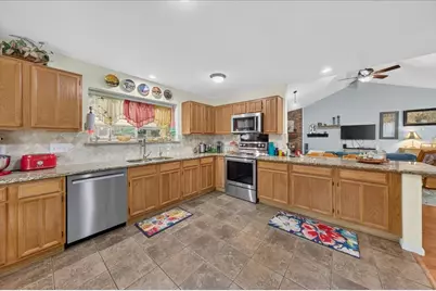 2401 Slaton Drive, Grand Prairie, TX 75052 - Photo 11