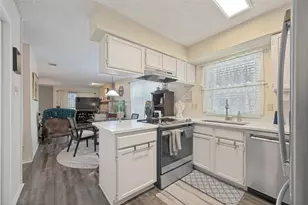 5720 Cancun Dr, North Richland Hills, TX 76180 - Photo 5
