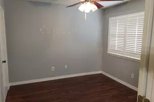 662 Prairie Dell St, Lewisville, TX 75067 - Photo 13