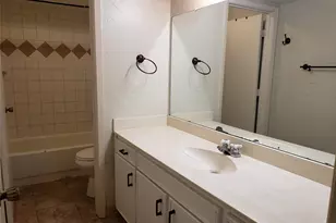 662 Prairie Dell St, Lewisville, TX 75067 - Photo 15