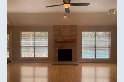 2144 Brownstone Court, Grapevine, TX 76051 - Photo 9
