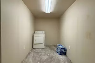 1012 Harris Dr, Euless, TX 76039 - Photo 11