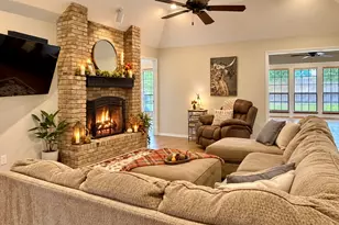 3658 Snow Creek Dr, Fort Worth, TX 76008 - Photo 3
