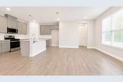 1001 Old Iron Bend, Euless, TX 76040 - Photo 7