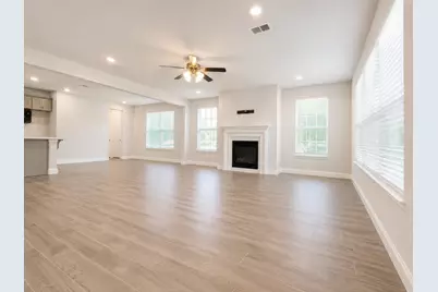 1001 Old Iron Bend, Euless, TX 76040 - Photo 5