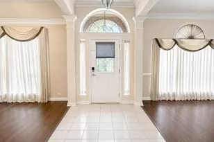1405 Meadow Dr, Irving, TX 75063 - Photo 3