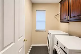 1405 Meadow Dr, Irving, TX 75063 - Photo 15