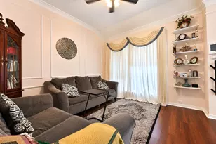 1405 Meadow Dr, Irving, TX 75063 - Photo 5