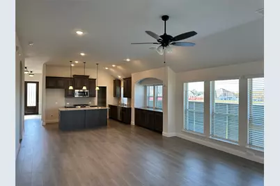 805 Twisted Leaf Lane, Little Elm, TX 76227 - Photo 5