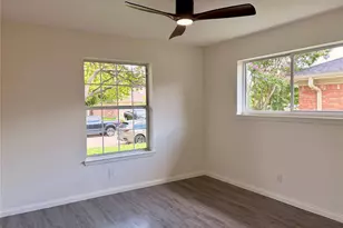 1430 Bardfield Ave, Garland, TX 75041 - Photo 9