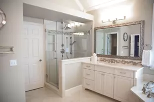 127 Manchester Ln, Coppell, TX 75019 - Photo 15